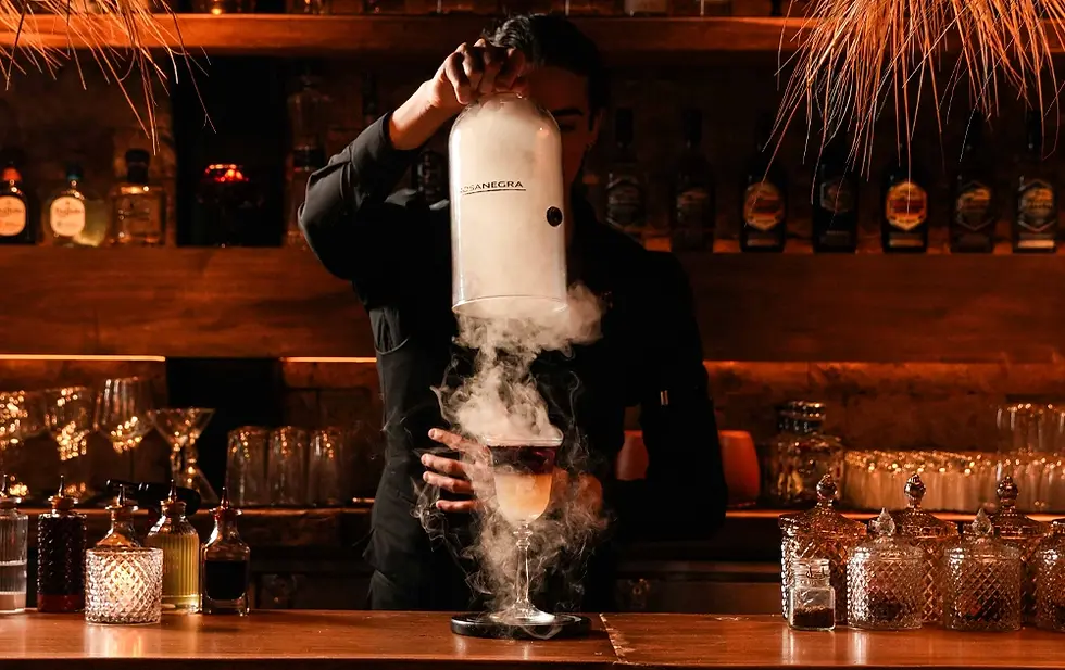 cocteles creativos en Amante Lounge bar