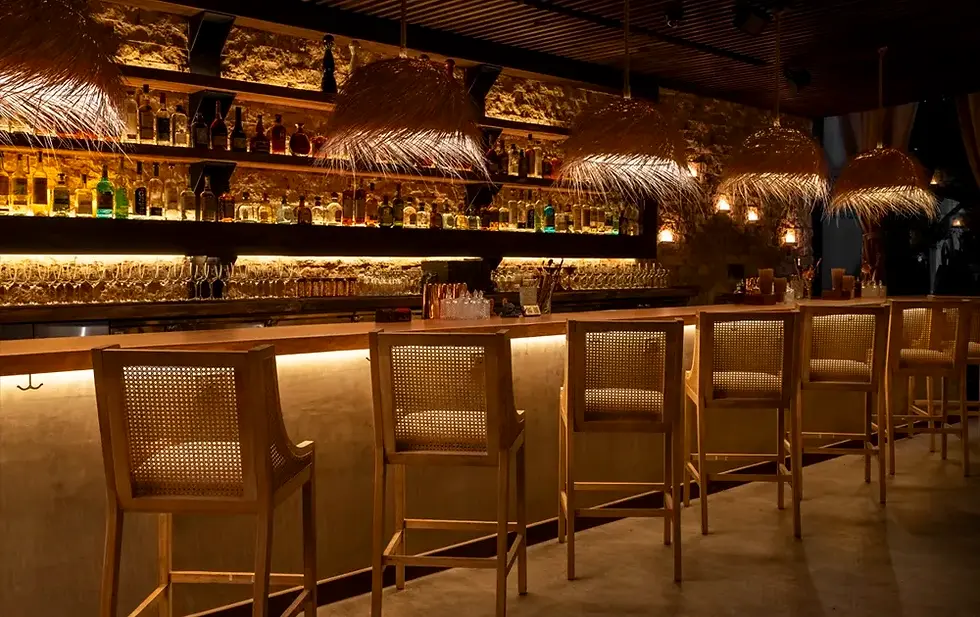 Lounge y bar Amante Miami